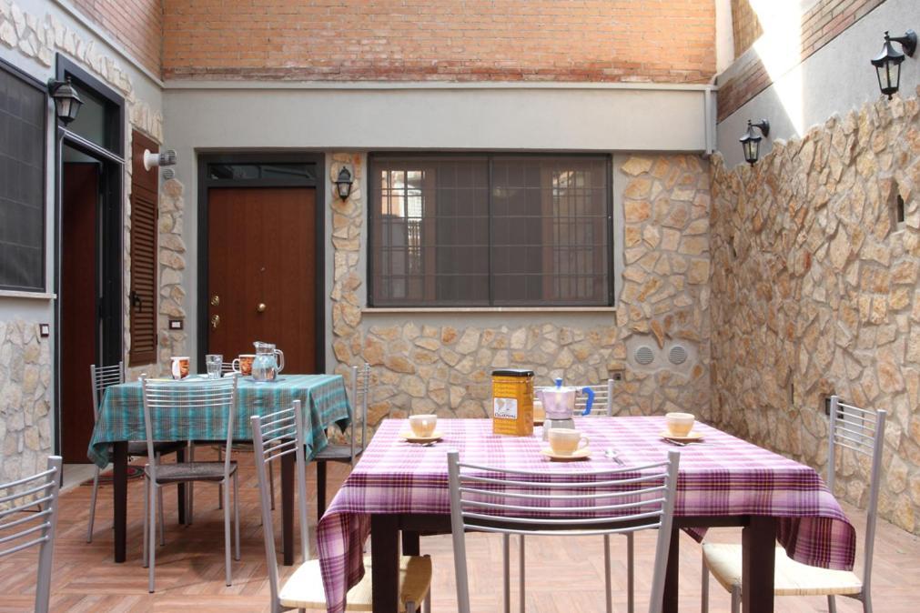 Vatican Flat Cozy Court Apartamento *